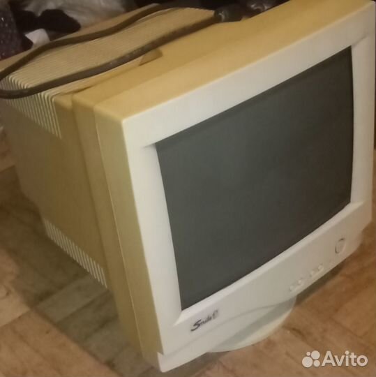 Старый Кинескопный монитор для компьютера,рабочий