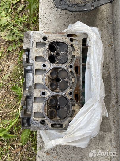 Блок двигатель и зап части skoda fabia 2 bzg 1,2