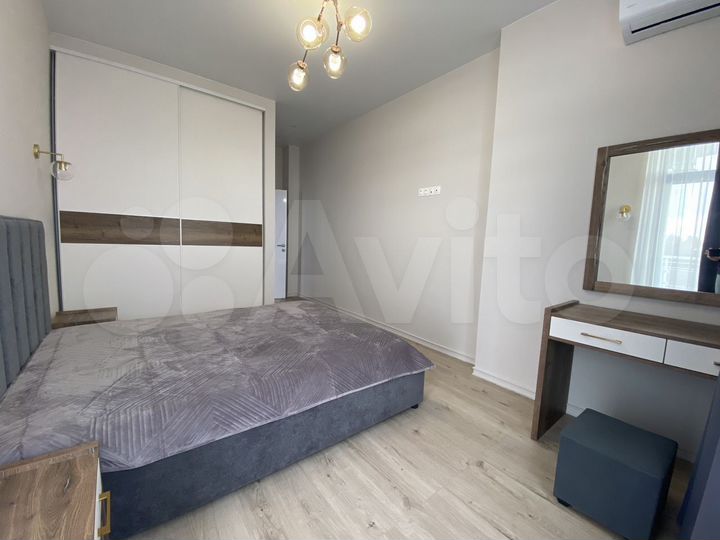 2-к. квартира, 70 м², 4/8 эт.