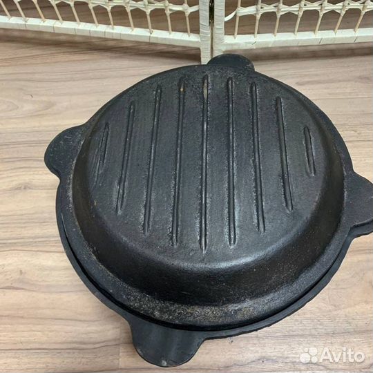 Казан чугунный с крышкой сковородой 8л