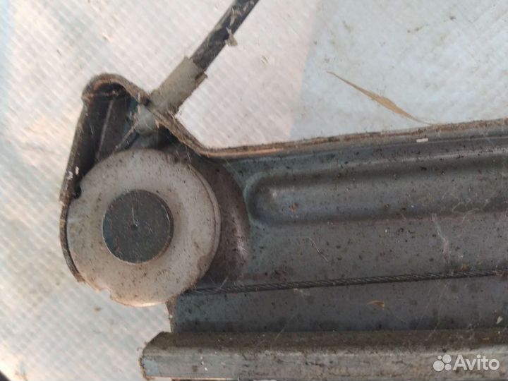 Стеклоподъемники Infiniti G35 Coupe CV35