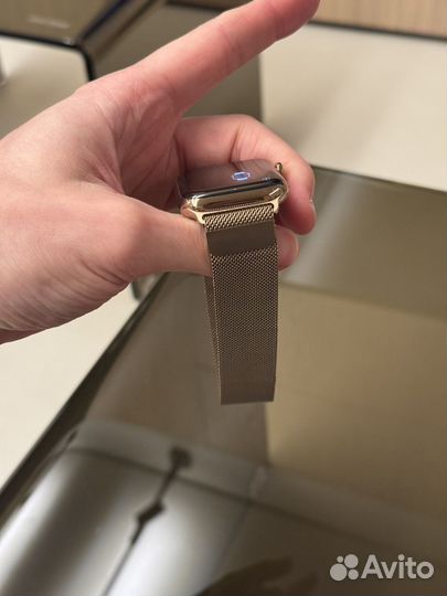 Apple watch 4 44mm сталь золотая