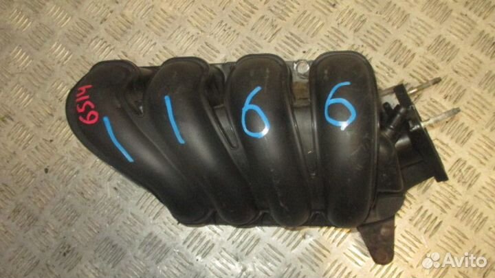 Коллектор впускной Toyota Matrix