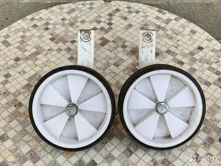 Дополнительные колеса