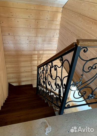 Лестницы г-образные