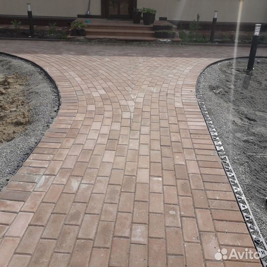 Укладка тротуарной плитки