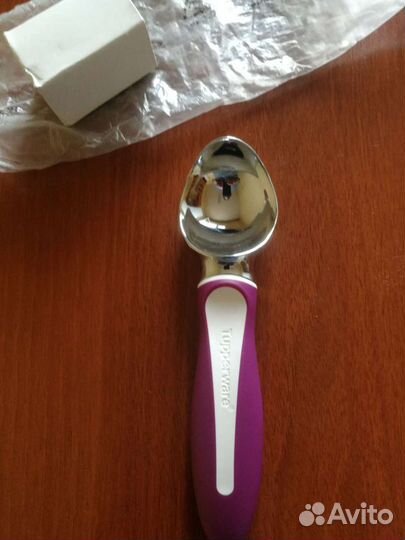 Ложки для мороженого бренда Tupperware