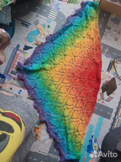 Вязаный платок, шаль