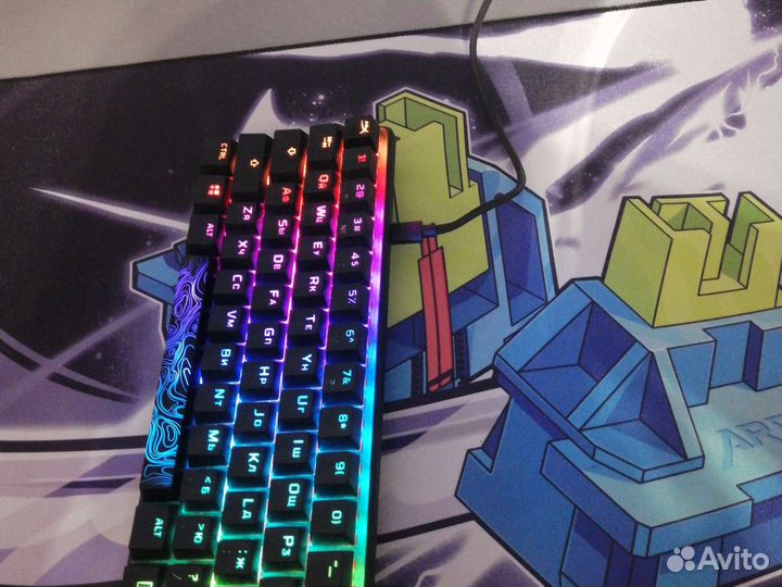 Игровая клавиатура hyperx alloy origins 60