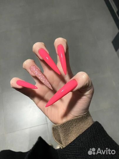 Мастер маникюра и наращивание ногтей