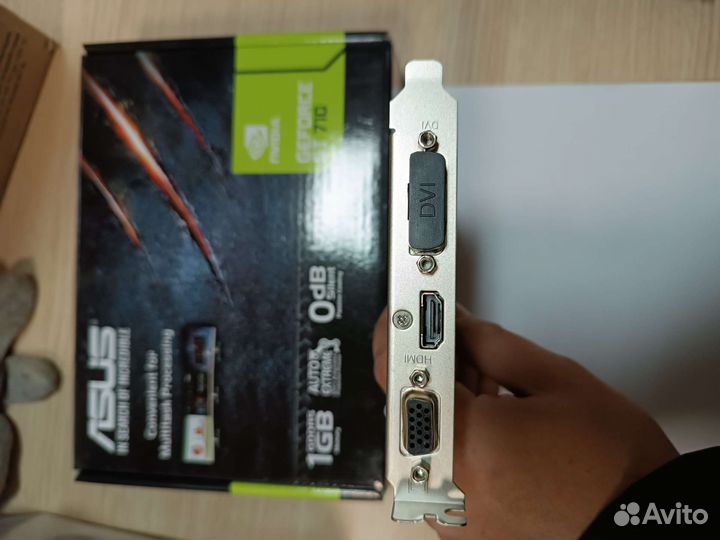 SSD Crucial 120 Гб