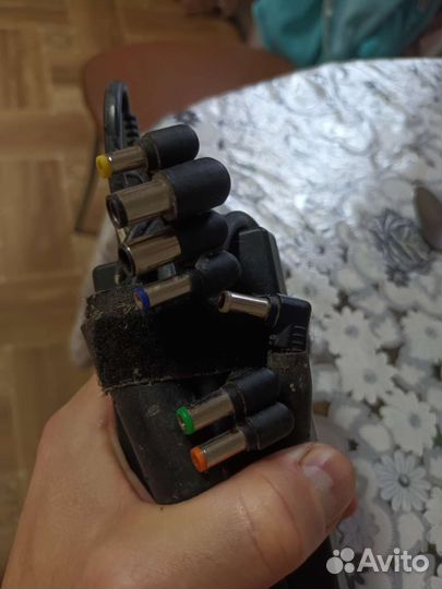 Зарядное устройство для ноутбука