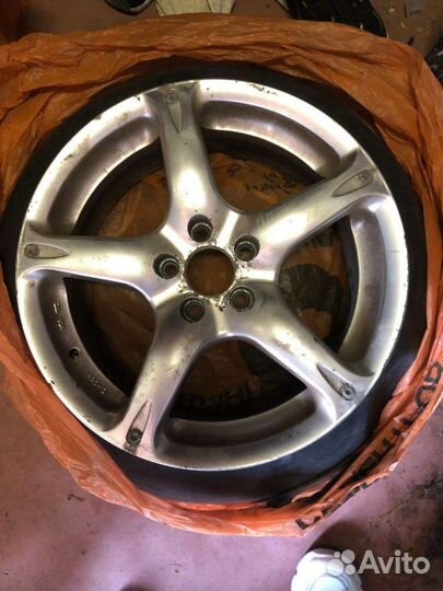Диски г16 крайслер пт. Два с резиной. Два без
