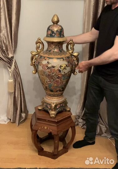 Императорская ваза на подставке