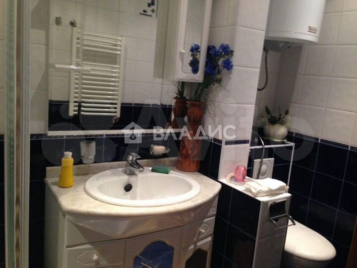 2-к. квартира, 56 м², 4/5 эт.