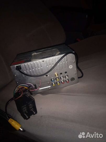 Магнитола swat BT