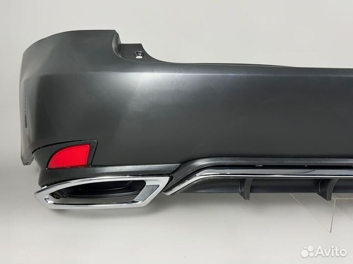 Бампер задний Lexus RX350/270/450h Стиль 20г