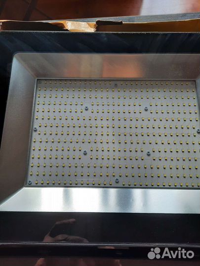 Прожектор светодиодный 200Вт