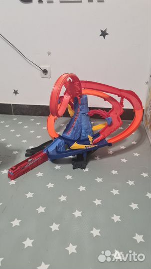 Hot wheels вулкан