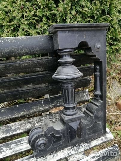 Часть к шкафу, серванту. Старина