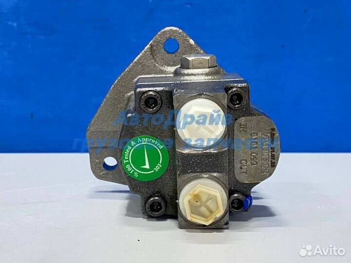 Насос топливный низкого давления Мерседес Аксор дв