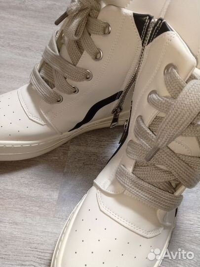 Rick Owens geobasket jumbo white type