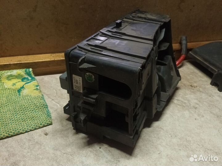 Блок предохранителей Шевроле Круз