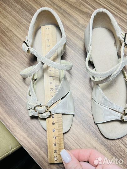 Туфли бальные для девочки