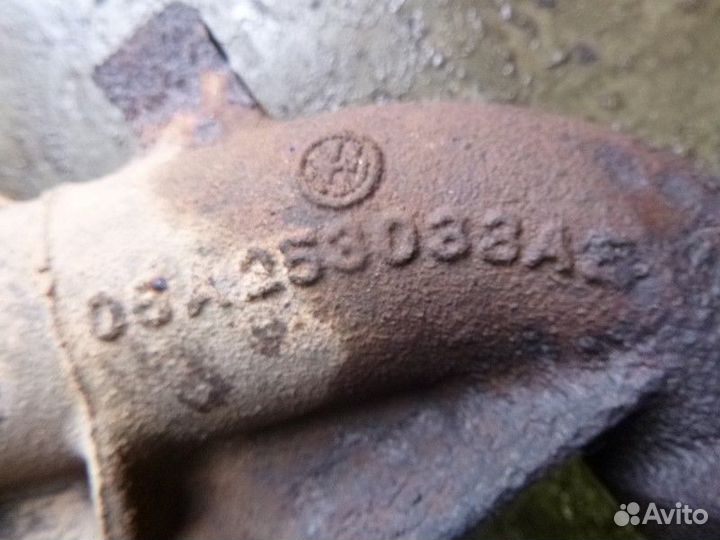 Коллектор выпускной Volkswagen jetta jetta 2006