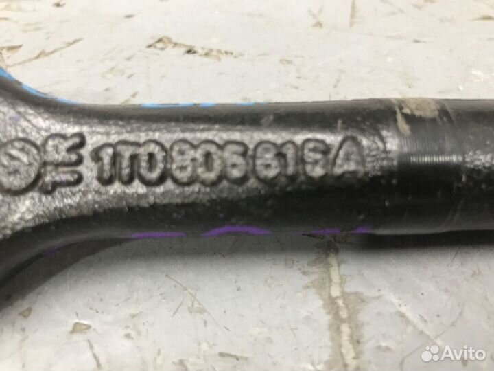 Крюк буксировочный Audi A3 8P ccza 2008