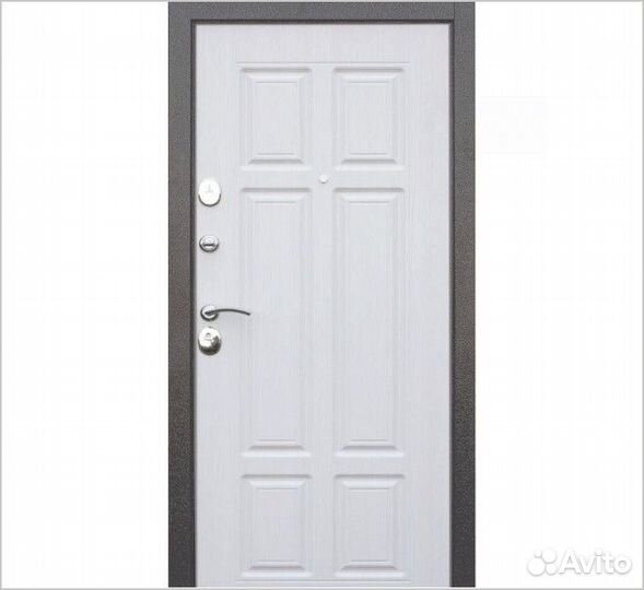 Дверь входная новая