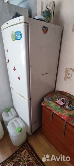 Холодильник LG GR-349SQF