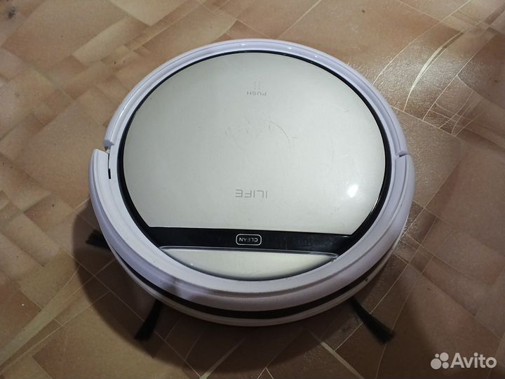 Робот пылесос ilife v50