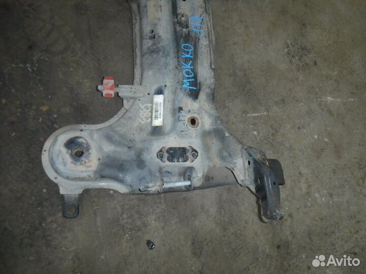 Подрамник передний Opel Mokka F18D4 2014