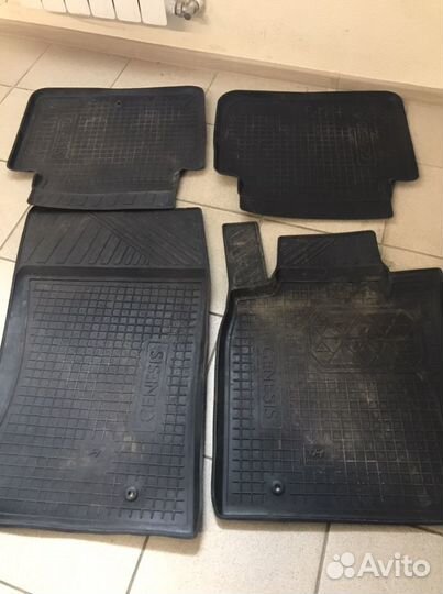 Комплект ковриков для hyundai genesis