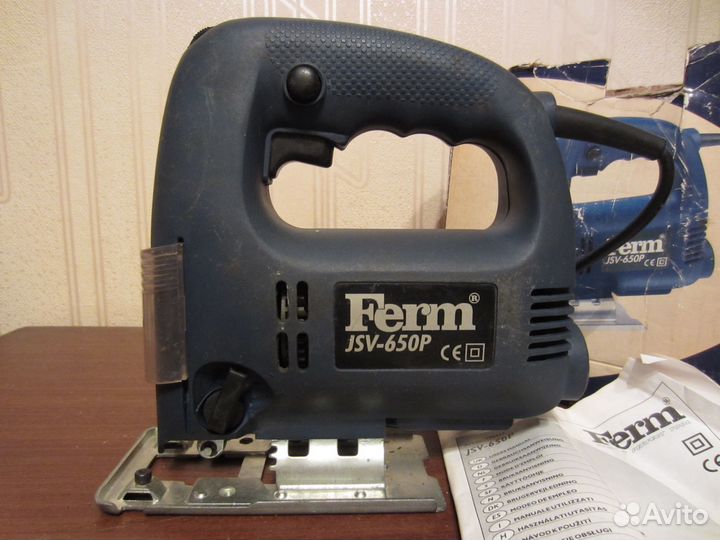 Электролобзик Ferm JSV-650P