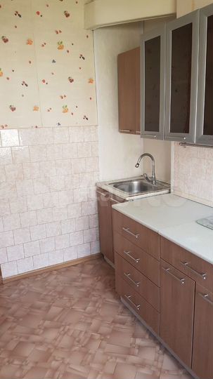 3-к. квартира, 60 м², 6/9 эт.