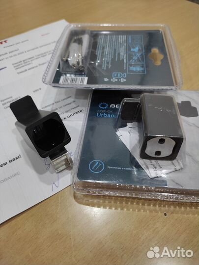 Крючок настенный для одежды