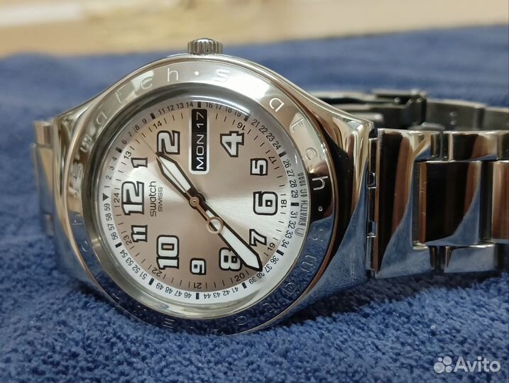 Часы наручные Swatch