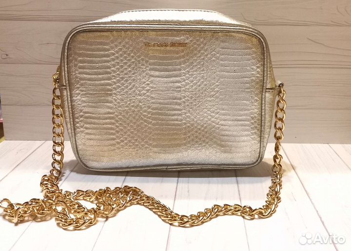 Сумка crossbody Victoria's Secret