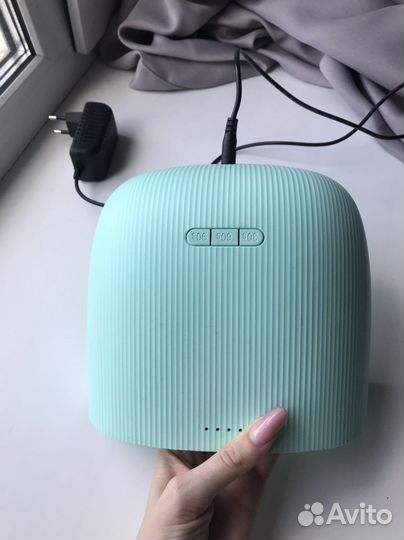 Лампа для маникюра