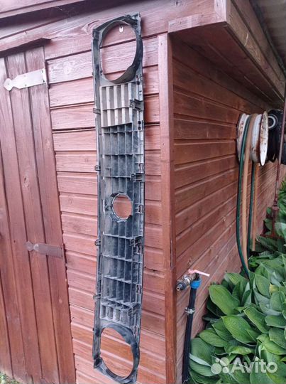 Решетка радиатора golf 2