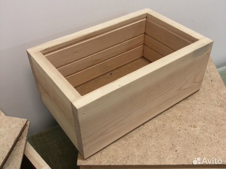 Деревянная коробка