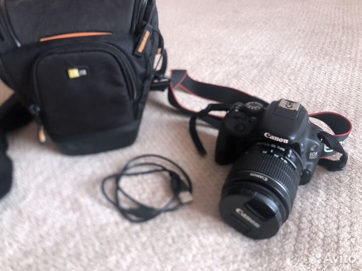 Зеркальный фотоаппарат canon EOS 100D