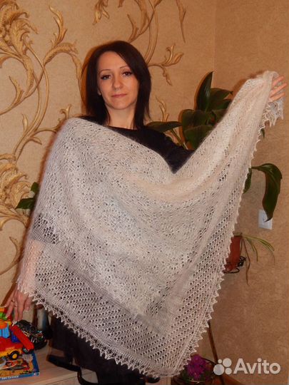 Платок пуховый(паутинка) 120х120