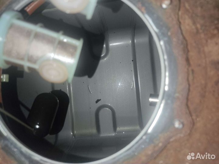 Топливный бак Pajero sport 2