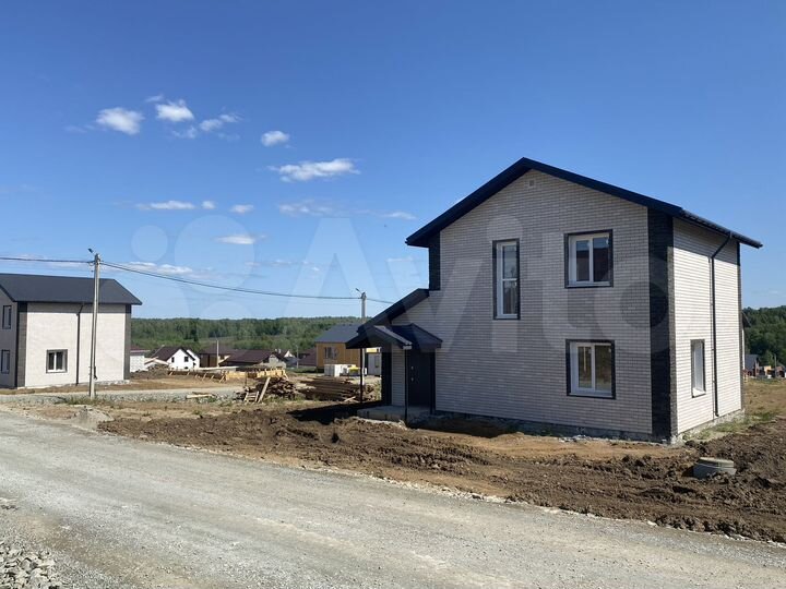 Дом 142 м² на участке 6 сот.