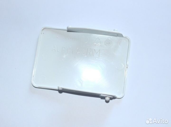 Крышка фильтра сливного насоса Whirlpool