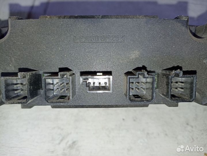 Блок кнопок центр консоли mercedes w220 s 320