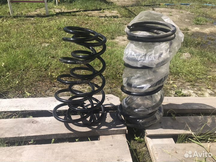 Пружина подвески передняя toyota 48131-1K890